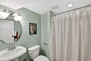 1812 NE 48th Ave, Portland, OR 97213 - Photo 40