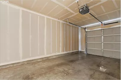 20534 NW Sedona Ln, Beaverton, OR 97006 - Photo 32