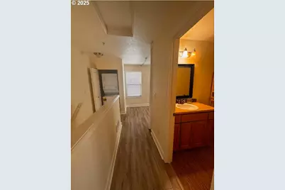 8641 N Crawford St, Portland, OR 97203 - Photo 10