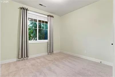 9404 NE 52nd Ave, Vancouver, WA 98665 - Photo 8