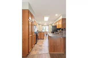 809 Sieverkropp Dr, Hood River, OR 97031 - Photo 16