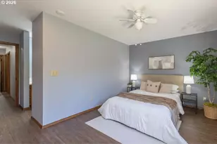 809 Sieverkropp Dr, Hood River, OR 97031 - Photo 30
