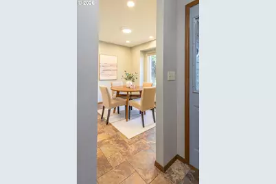 809 Sieverkropp Dr, Hood River, OR 97031 - Photo 14