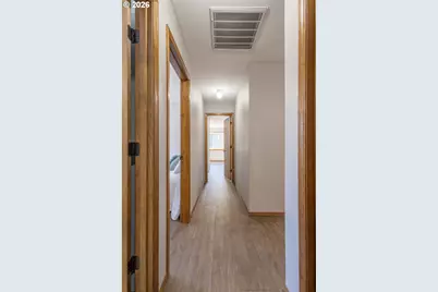 809 Sieverkropp Dr, Hood River, OR 97031 - Photo 26