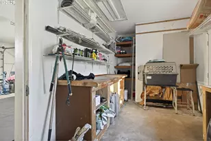 1316 Sunny Ct, Sutherlin, OR 97479 - Photo 36