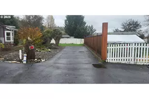 1316 Sunny Ct, Sutherlin, OR 97479 - Photo 8