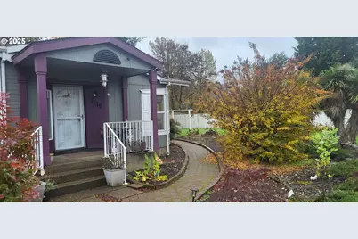 1316 Sunny Ct, Sutherlin, OR 97479 - Photo 4