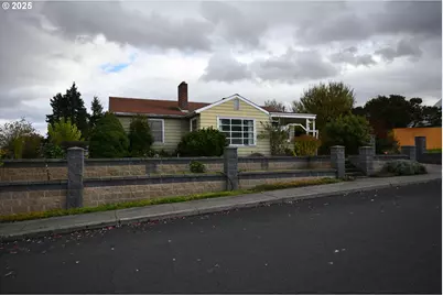 1300 View Ct, The Dalles, OR 97058 - Photo 44