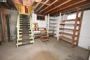 1300 View Ct, The Dalles, OR 97058 - Photo 30