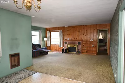 1300 View Ct, The Dalles, OR 97058 - Photo 10