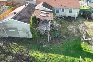 1300 View Ct, The Dalles, OR 97058 - Photo 8