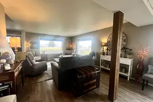 71176 Tutuilla Creek Rd, Pendleton, OR 97801 - Photo 14