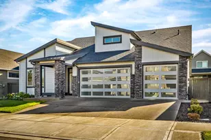 5452 SE 80th Ave, Hillsboro, OR 97123 - Photo 2