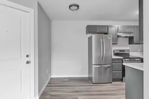 9257 SE Clinton St, Portland, OR 97266 - Photo 6