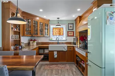 10786 Highway 126, Mapleton, OR 97453 - Photo 30