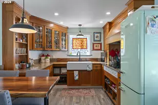 10786 Hwy 126, Mapleton, OR 97453 - Photo 30