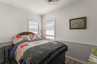 10786 Hwy 126, Mapleton, OR 97453 - Photo 36