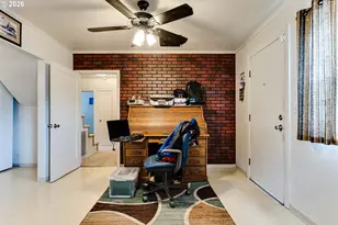 340 W M St, Springfield, OR 97477 - Photo 12