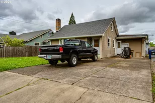 340 W M St, Springfield, OR 97477 - Photo 2