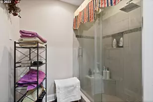 5565 E Evergreen Blvd, Vancouver, WA 98661 - Photo 22