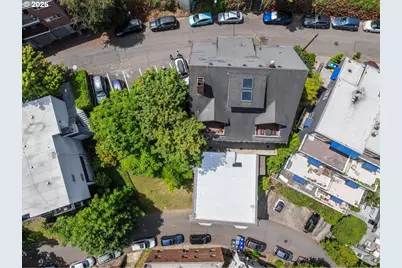 839 SW Green Ave, Portland, OR 97205 - Photo 22