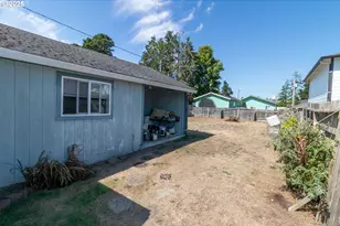 1667 30th St, Florence, OR 97439 - Photo 20