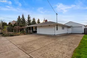 721 SE 135th Ave, Portland, OR 97233 - Photo 4