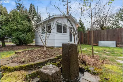 721 SE 135th Ave, Portland, OR 97233 - Photo 36