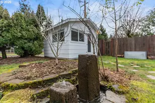 721 SE 135th Ave, Portland, OR 97233 - Photo 36