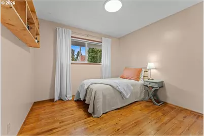 721 SE 135th Ave, Portland, OR 97233 - Photo 20