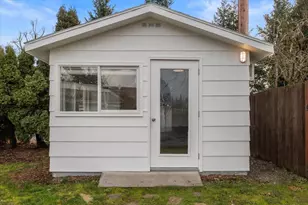 721 SE 135th Ave, Portland, OR 97233 - Photo 38