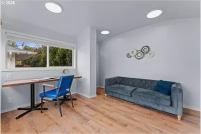721 SE 135th Ave, Portland, OR 97233 - Photo 40