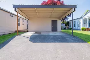 1145 SW Cypress St, McMinnville, OR 97128 - Photo 4
