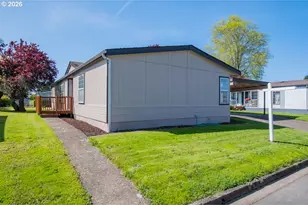 1145 SW Cypress St, McMinnville, OR 97128 - Photo 2