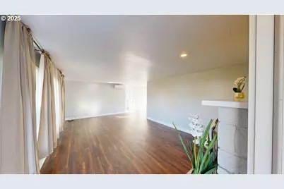 425 Memory Ln, Brookings, OR 97415 - Photo 2