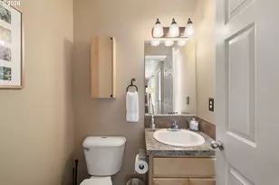 131 SW Oliver Ct, Dundee, OR 97115 - Photo 24