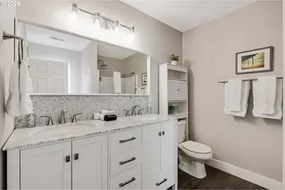 131 SW Oliver Ct, Dundee, OR 97115 - Photo 14