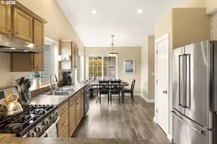 131 SW Oliver Ct, Dundee, OR 97115 - Photo 8