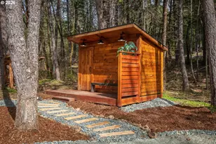 322 Round Prairie Rd, Wilderville, OR 97543 - Photo 36