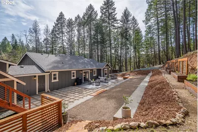 322 Round Prairie Rd, Wilderville, OR 97543 - Photo 30