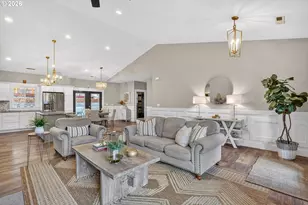 322 Round Prairie Rd, Wilderville, OR 97543 - Photo 4