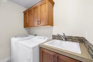 20386 SW Navarre Ln, Beaverton, OR 97007 - Photo 20