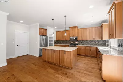 20386 SW Navarre Ln, Beaverton, OR 97007 - Photo 10