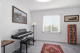 1199 N Terry St, Eugene, OR 97402 - Photo 14