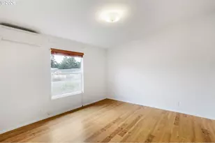 1791 Willow Loop, Florence, OR 97439 - Photo 14
