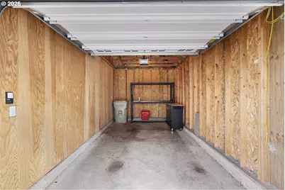 635 NW Lost Springs Ter #401, Portland, OR 97229 - Photo 24