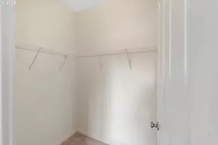 635 NW Lost Springs Terrace, Portland, OR 97229 - Photo 18