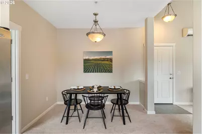 635 NW Lost Springs Ter #401, Portland, OR 97229 - Photo 8