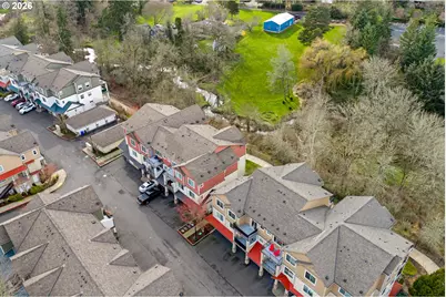 635 NW Lost Springs Ter #401, Portland, OR 97229 - Photo 30