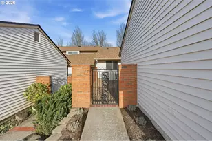 15765 SW Greens Way, Portland, OR 97224 - Photo 2